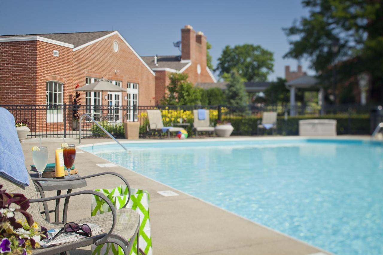 เนชั่นไวด์ โฮเต็ล แอนด์ คอนเฟอเรนซ์ เซ็นเตอร์ Hotel Flint ภายนอก รูปภาพ