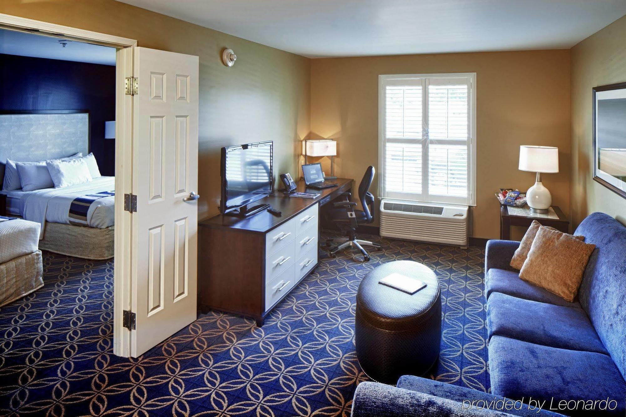 เนชั่นไวด์ โฮเต็ล แอนด์ คอนเฟอเรนซ์ เซ็นเตอร์ Hotel Flint ภายนอก รูปภาพ