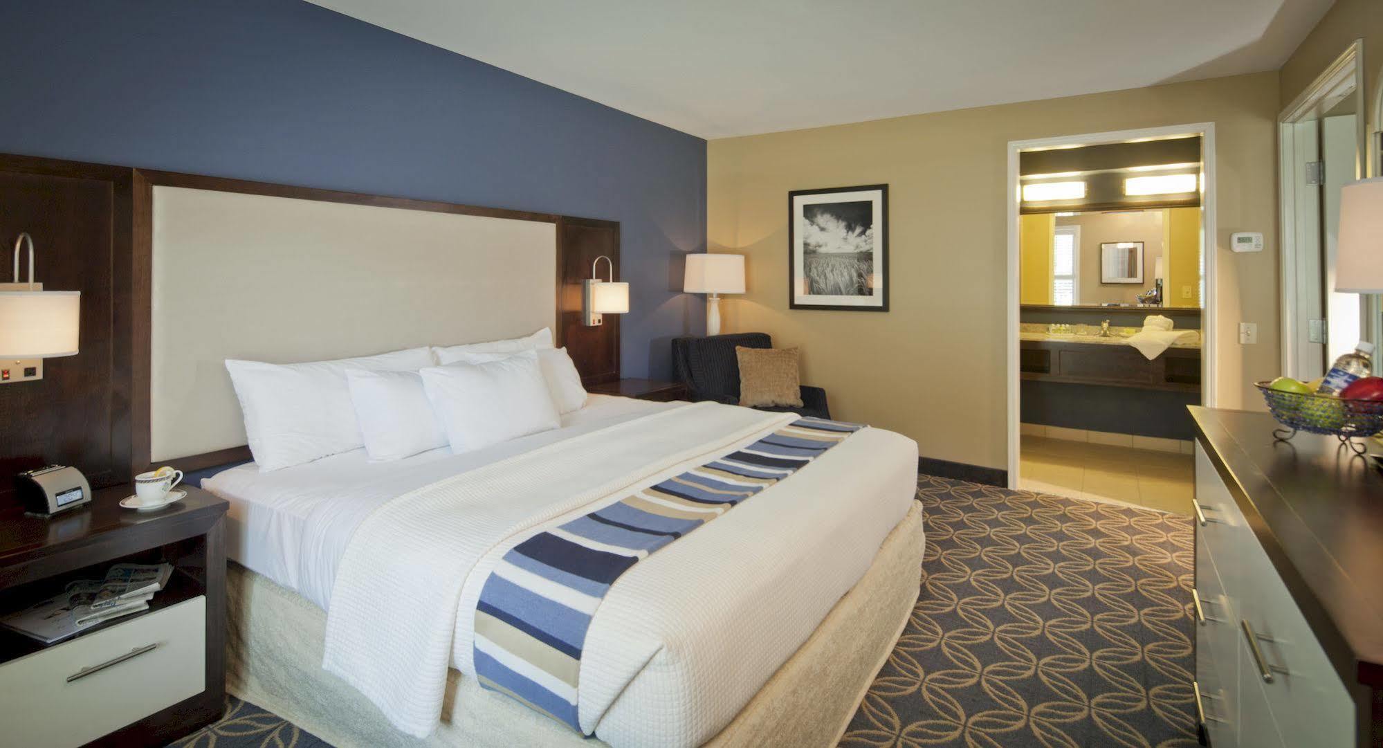 เนชั่นไวด์ โฮเต็ล แอนด์ คอนเฟอเรนซ์ เซ็นเตอร์ Hotel Flint ภายนอก รูปภาพ